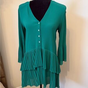 ZARA size S Green Pleated V-Neck Blouse
